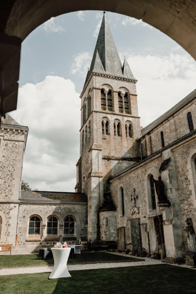 cour-prieure-de-binson